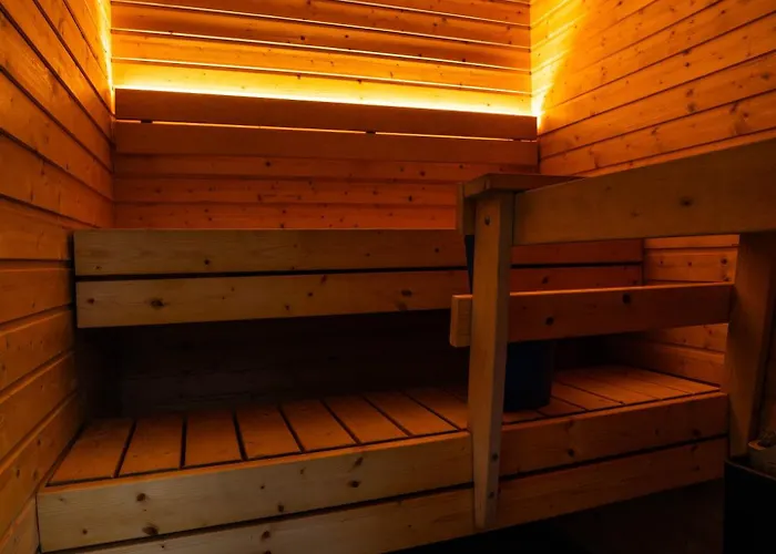 Lägenhet Cozy Koivutie Townhouse With Sauna & Terrace *