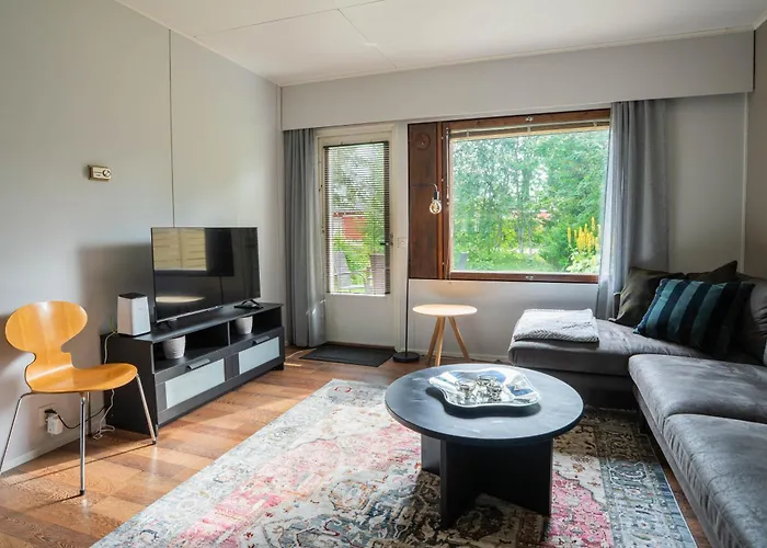 Cozy Koivutie Townhouse With Sauna & Terrace Lägenhet *