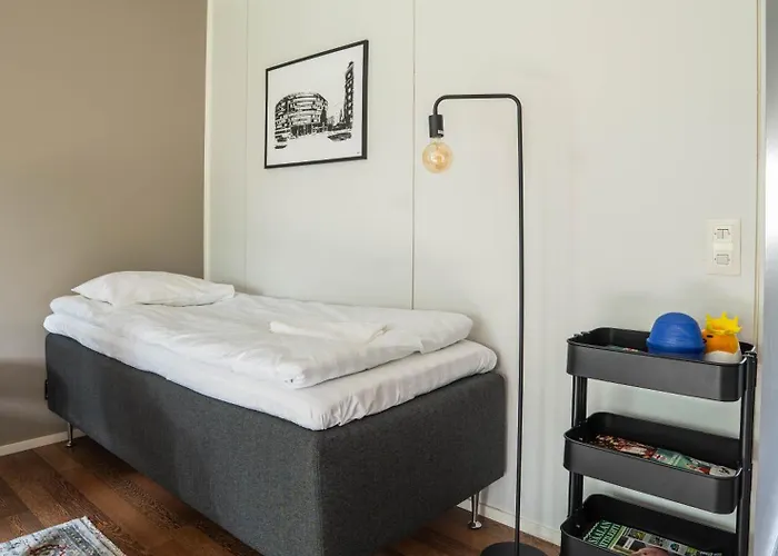 Cozy Koivutie Townhouse With Sauna & Terrace