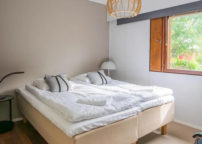 Lägenhet Cozy Koivutie Townhouse With Sauna & Terrace *